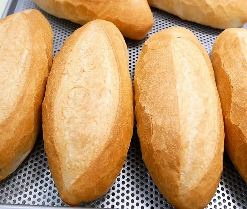 베트남 반미빵 길이22cm 60~70g 1개 (bánh mỳ) 5개 세트